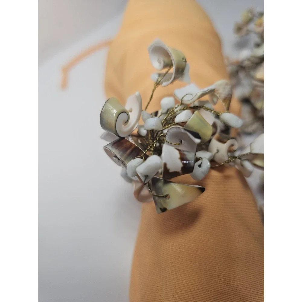 Vintage Pier 1 One Napkin Rings Seashell‎ Cluster Gold Set of 8 STUNNING!